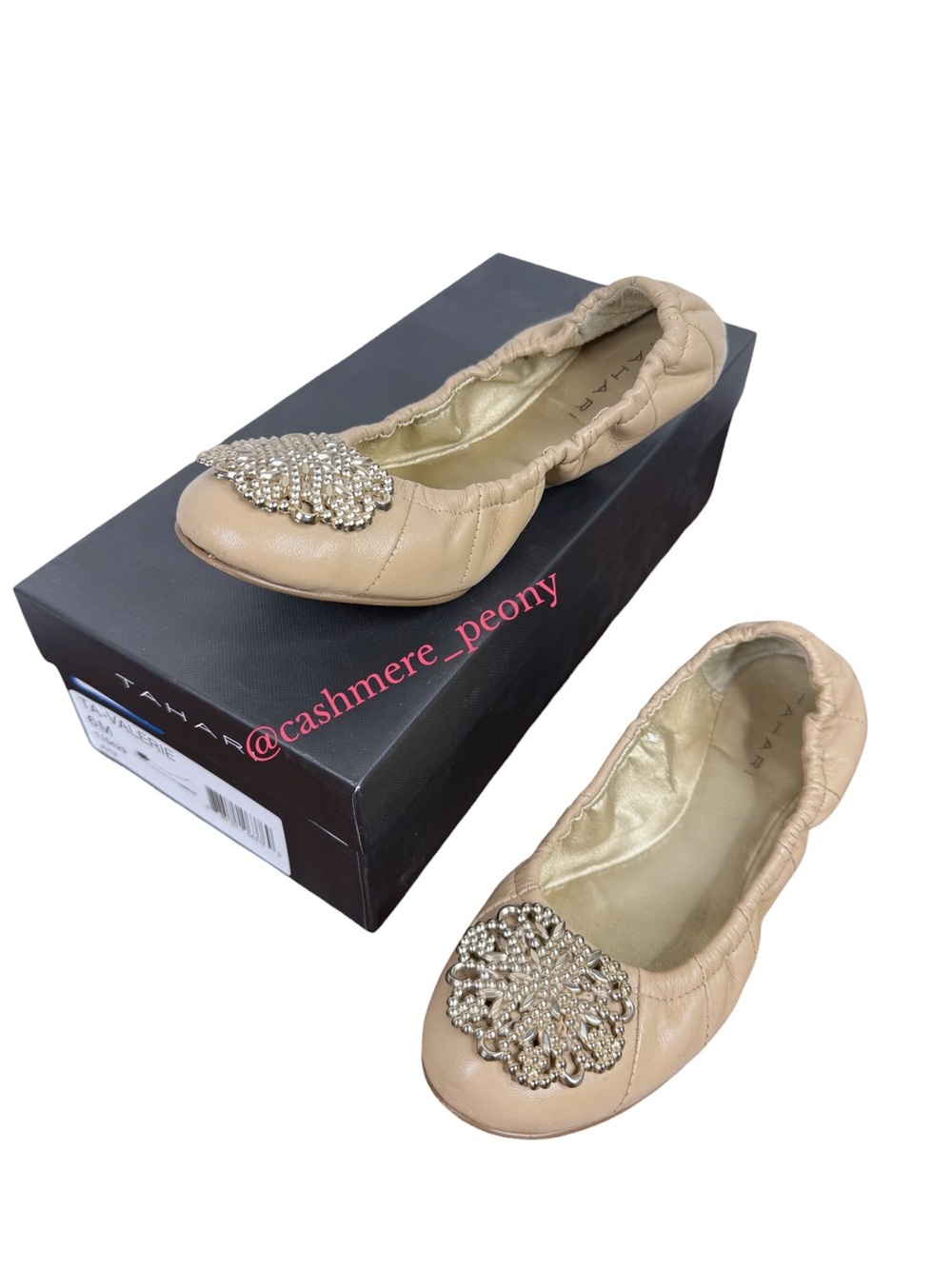 Tahari Valerie Nude-Beige Leather Ballet Flats with Embellishment Size 6